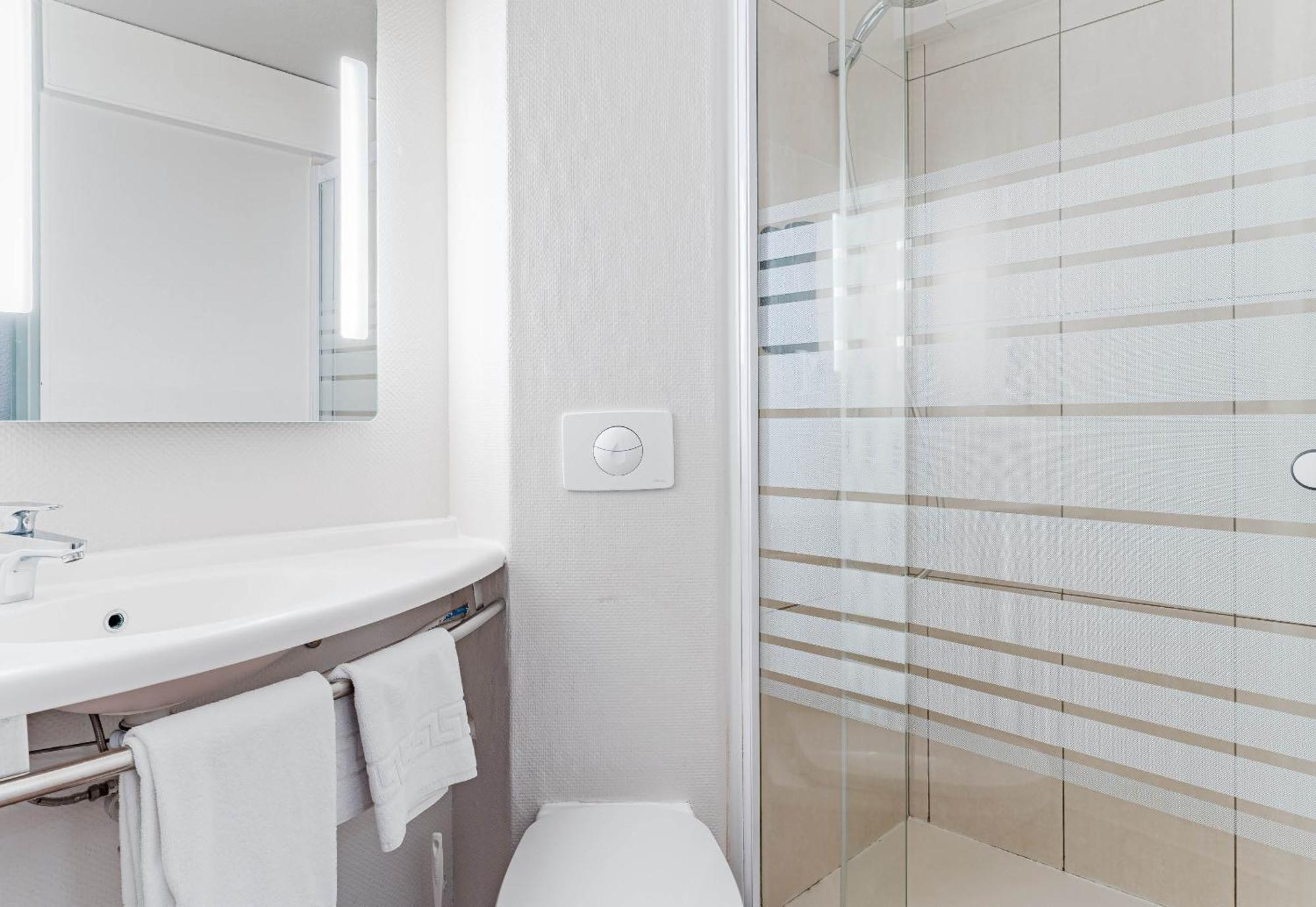 B&B Hotel Châtellerault Exteriér fotografie