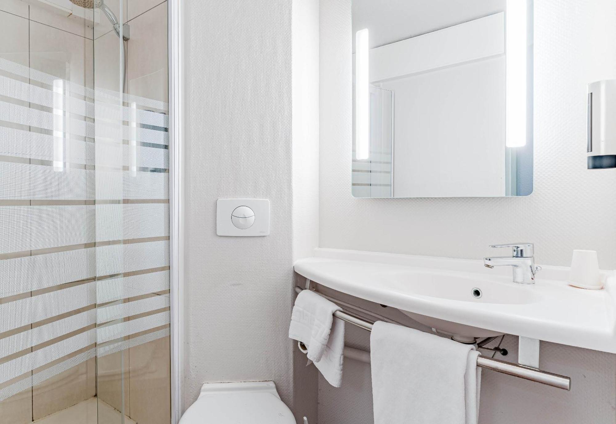 B&B Hotel Châtellerault Exteriér fotografie