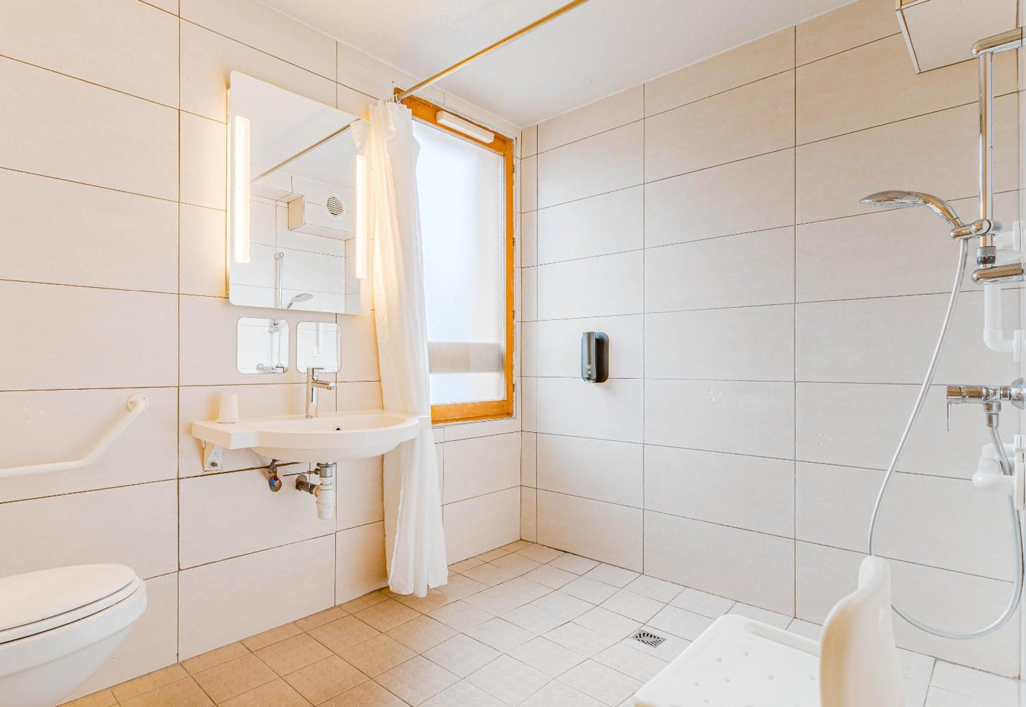 B&B Hotel Châtellerault Exteriér fotografie